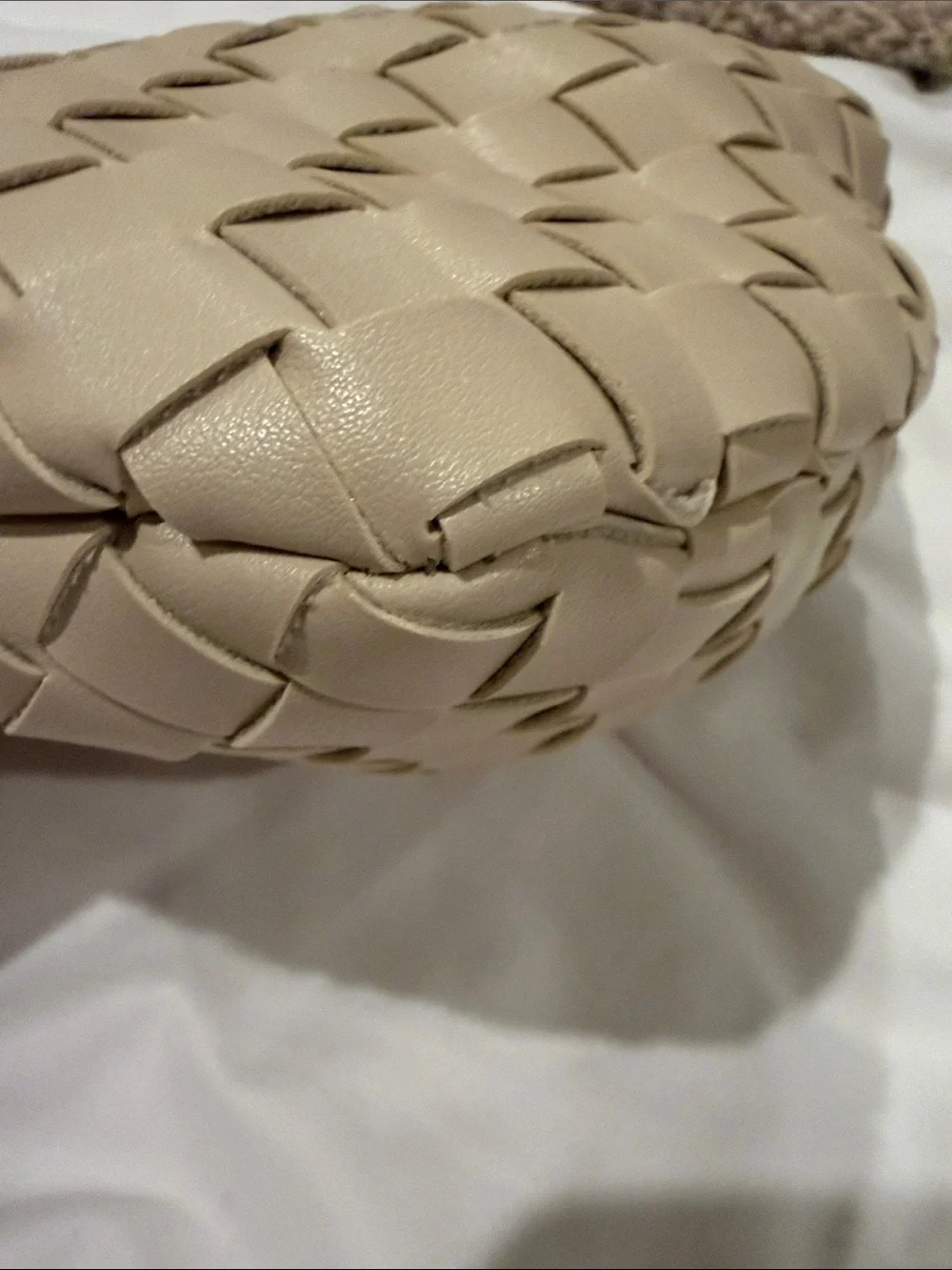 Urban Expressions  Oatmilk Woven Tracy Bag